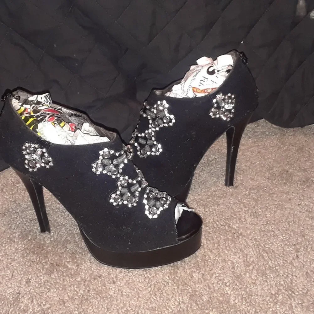 STILETTO PLATFORM HEEL
